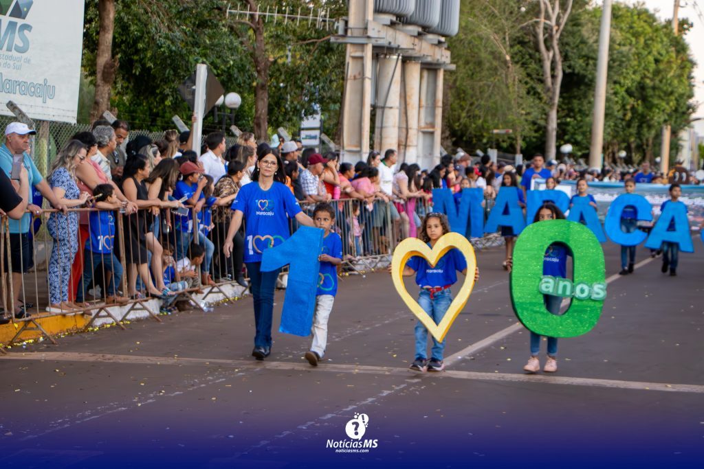 Fotos: Desfile Cívico - Maracaju 100 Anos